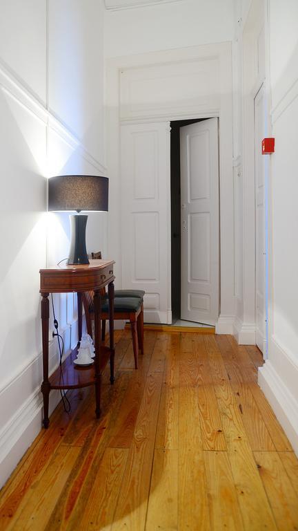 Guesthouse Tricana De Aveiro Værelse billede